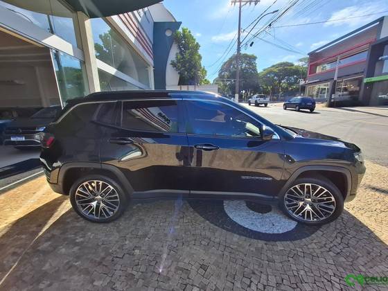 JEEP COMPASS 1.3 T270 TURBO FLEX LIMITED AT6